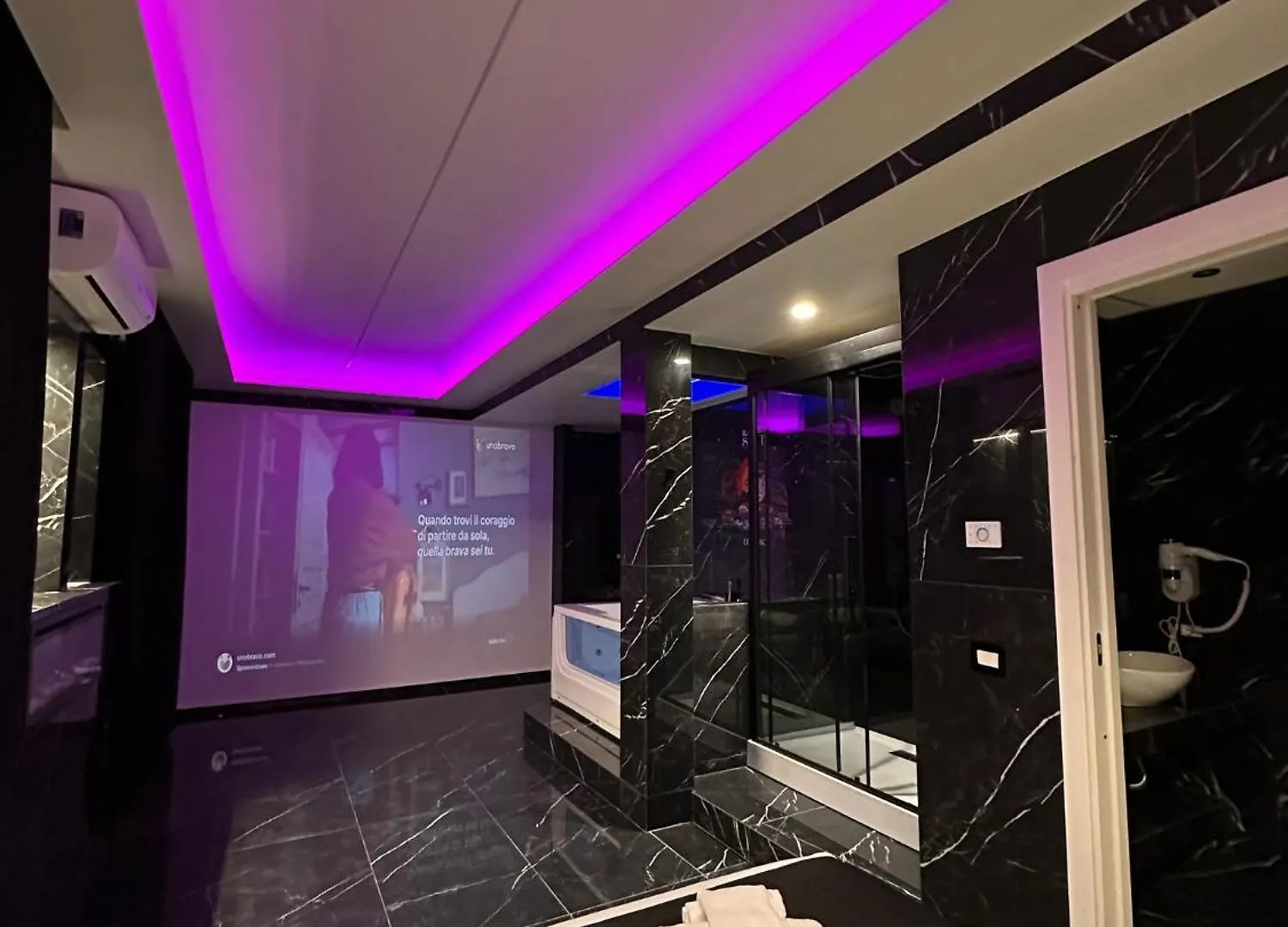 Homestay Gladiatrice Suite Rome Italy